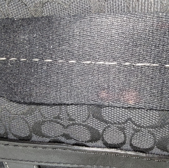 Coach Voyager Tote - Picture 9 of 15